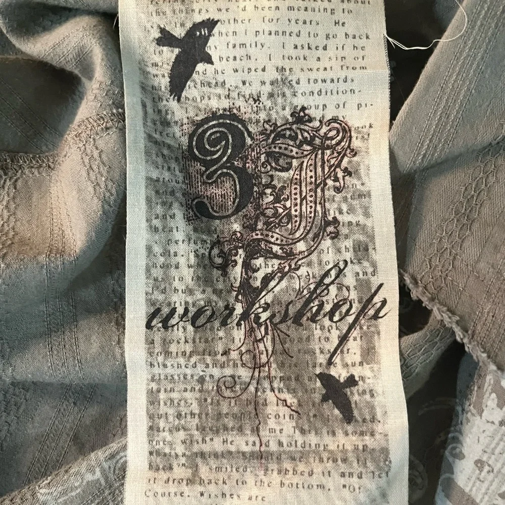 3J workshop button down top - Picture 9 of 10